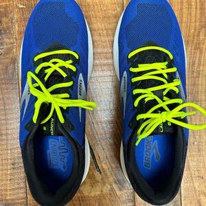New Brooks Launch 6
